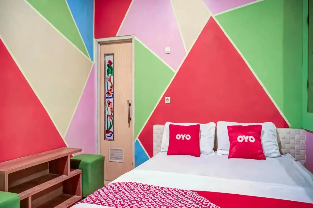 Караванг: Capital O 91034 Hotel Grand Kenari