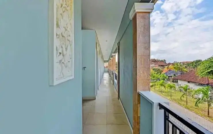Кута: Capital O 91410 Matara Kuta Residence