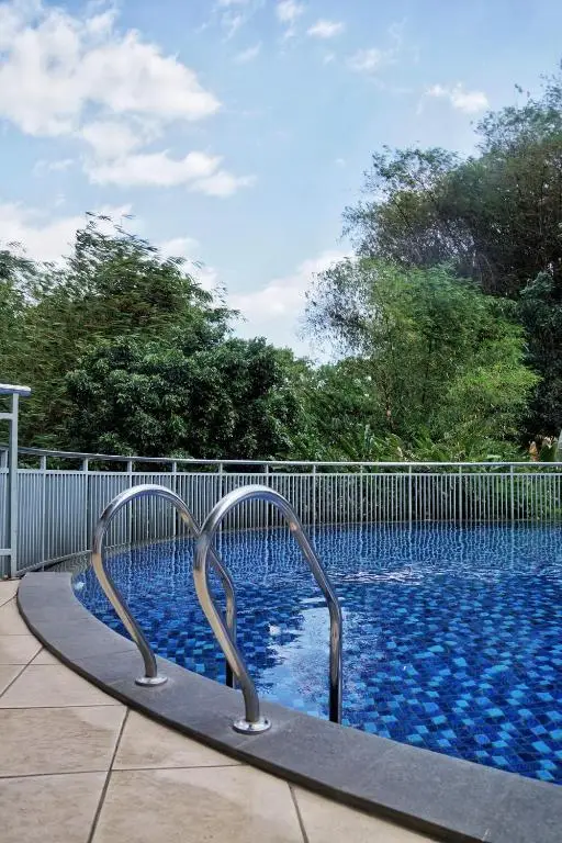 Бандунг: Dago Suite 3BR Luxury Apartment