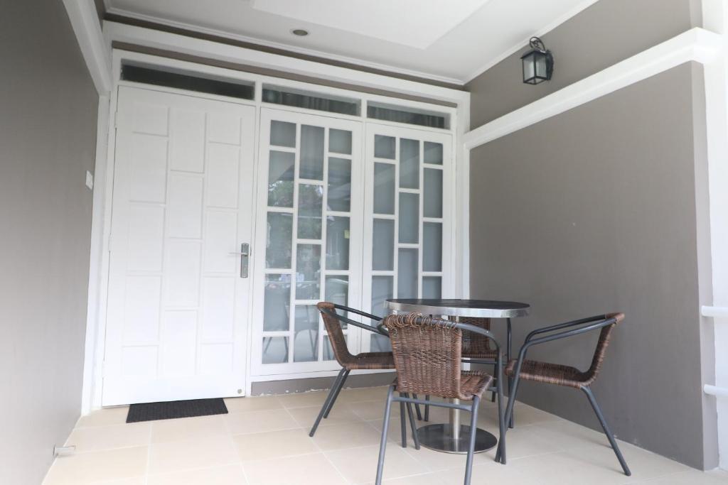 Чипанас: Diyar Villas Puncak M3/8