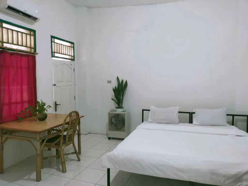 Палембанг: Ombai Guest House 27 Syariah RedPartner