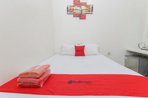 Сурабая: RedDoorz Plus At K23 Rungkut Madya