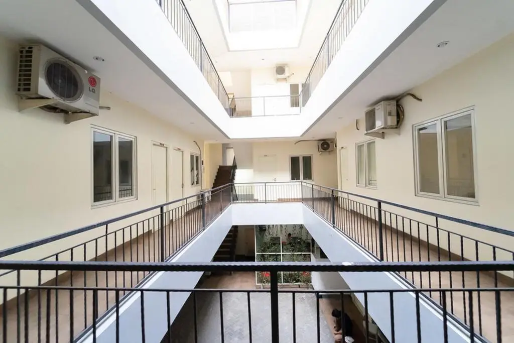 Джакарта: KoolKost near Ragunan Zoo - Minimum Stay 6 Days