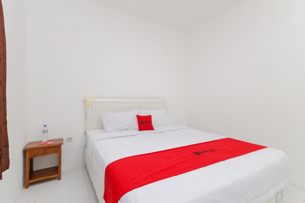 Пандегланг: RedDoorz near RSUD Banten Serang