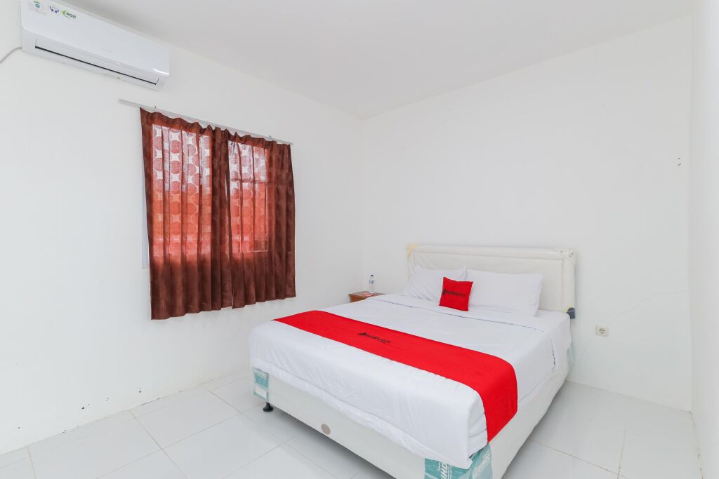 Пандегланг: RedDoorz near RSUD Banten Serang