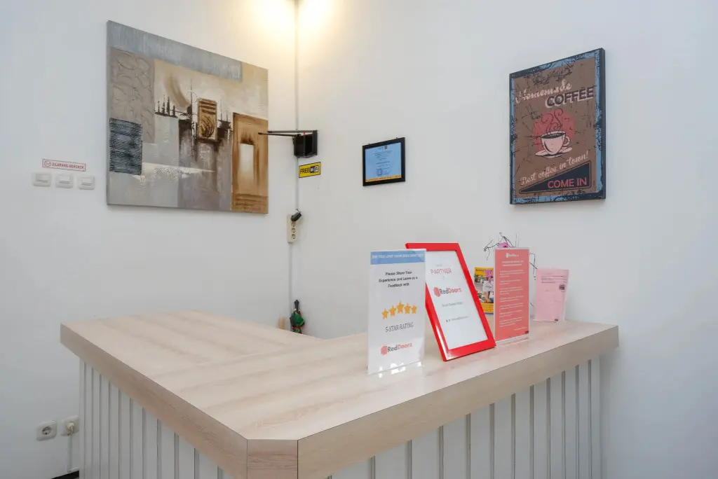 Джокьякарта: RedDoorz near XT Square 4