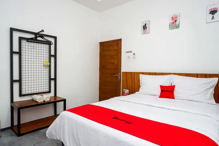 Джокьякарта: RedDoorz near XT Square 4