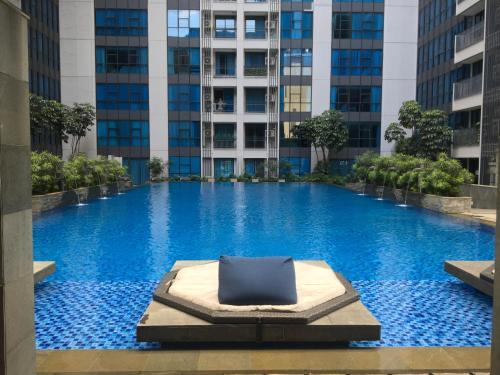 Джакарта: Luxury 2 BR Condo at Casa Grande Residence - Kasablanka Mall