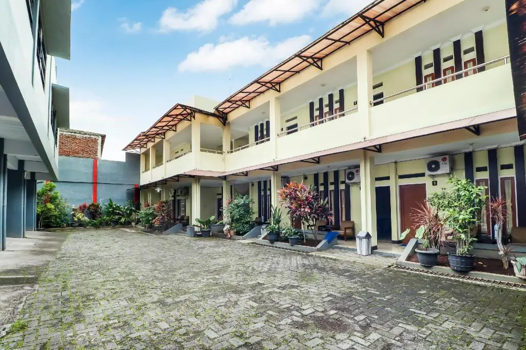 Гарут: SPOT ON 90921 Wisma Pkpn 2