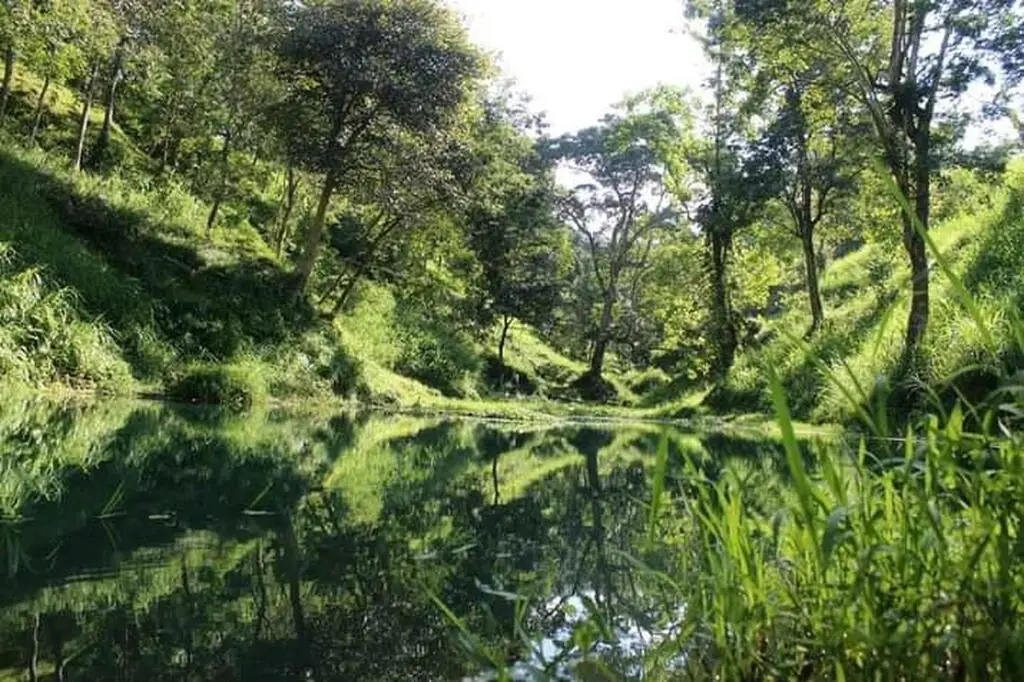 Jerowaru: Telaga Biru Camping Ground 2