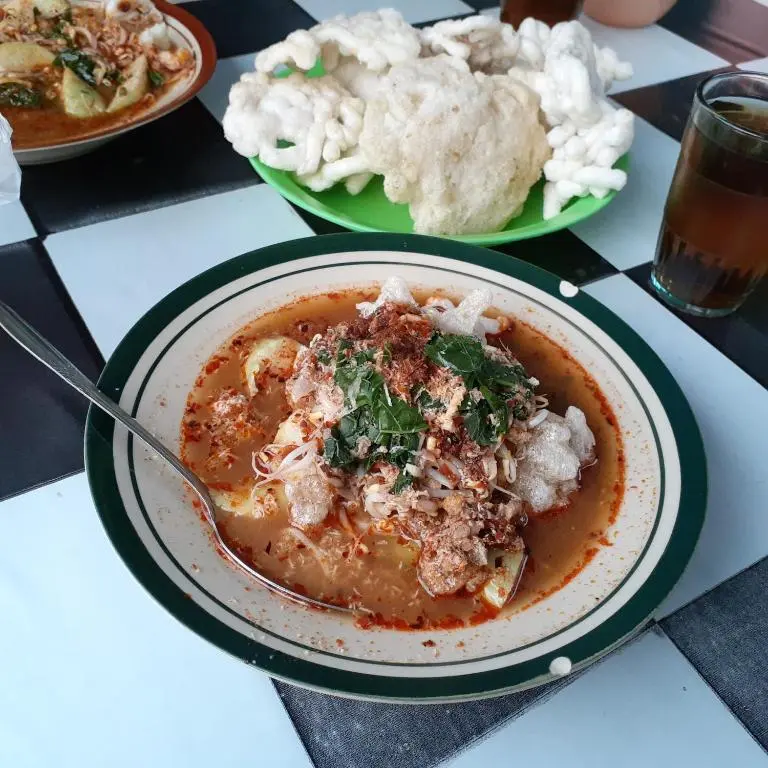 Чиребон: WIEN HOMESTAY 2 CIREBON - F9 Family Homestay