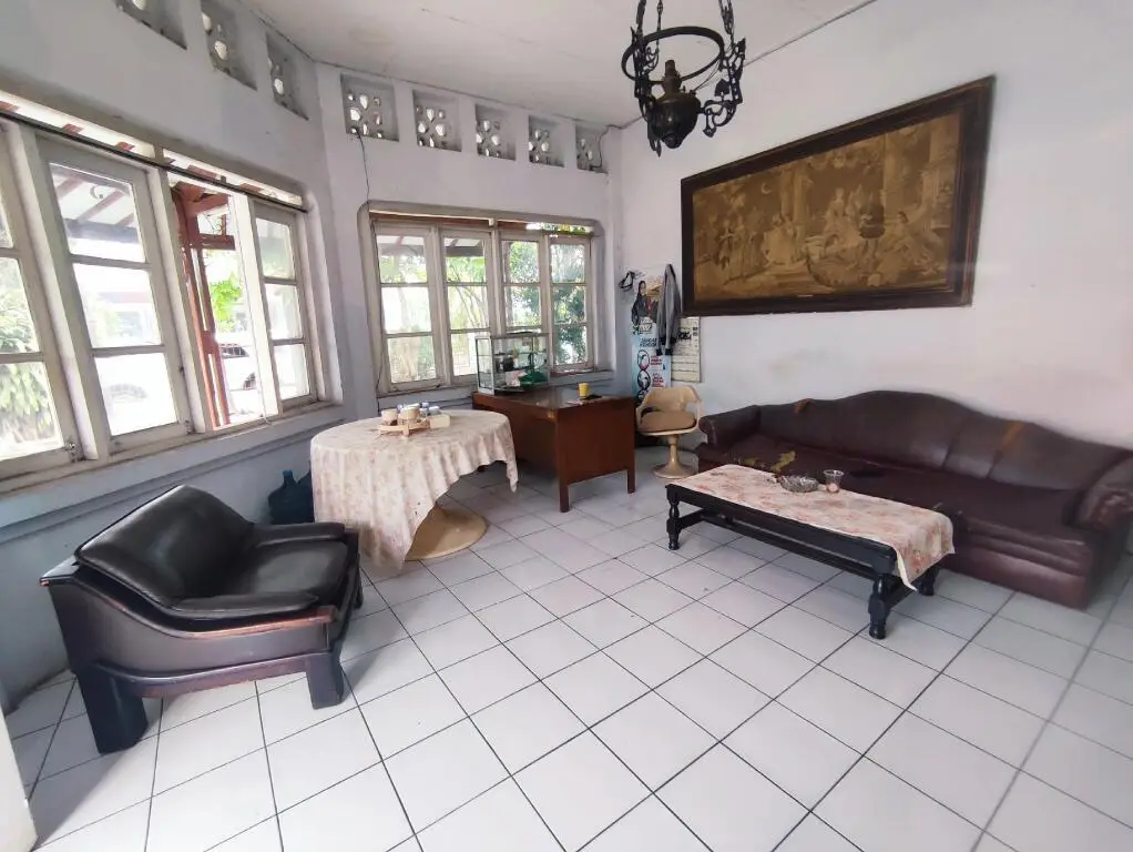 Пурвакарта: OYO 90865 Hotel Kusuma Purwakarta