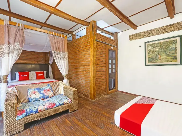 Джокьякарта: OYO 90903 Chez Laelik Homestay