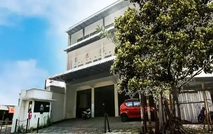 Маланг: OYO 90904 Sukali Guesthouse Syariah