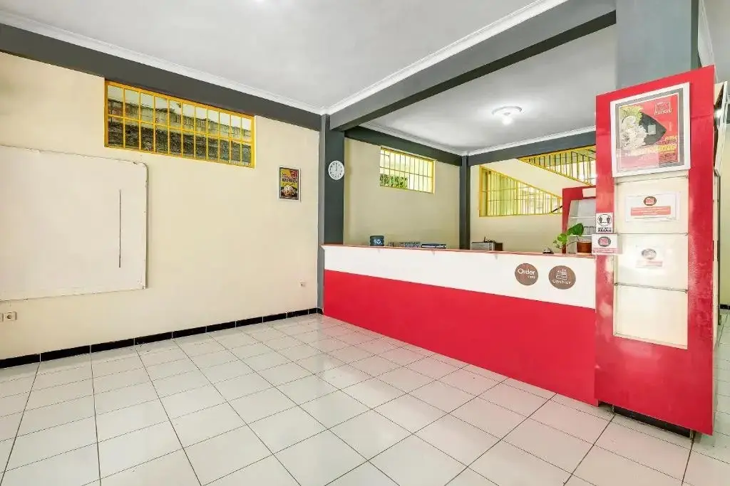 Ngaglik: SUPER OYO 90905 Dangau Datuk Guesthouse