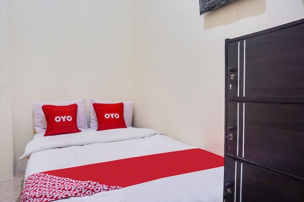 Джакарта: OYO 91421 Bridjo Populer Syariah Near Sinode Gereja Sungai Yordan