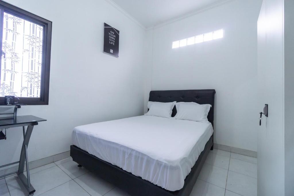 Бекаси: OYO Life 2863 Rumah Q Syariah