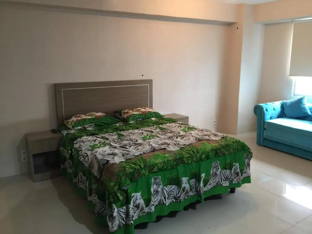 Джакарта: Channel Stay @ Bassura City Apartment
