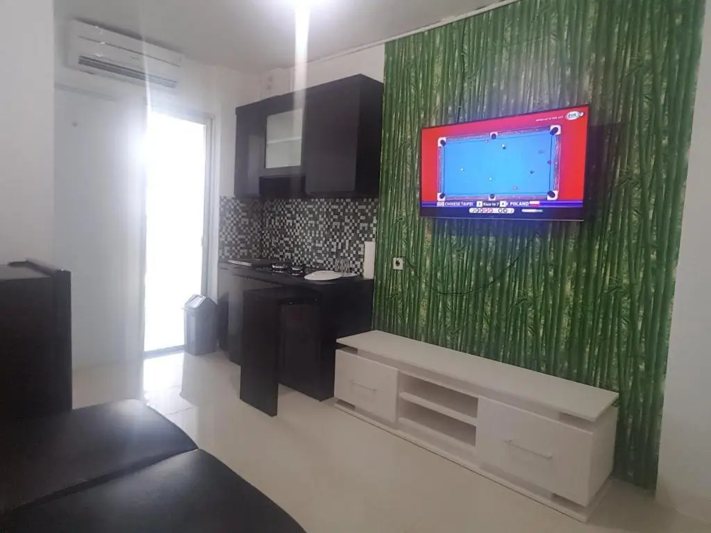 Джакарта: Channel Stay @ Bassura City Apartment