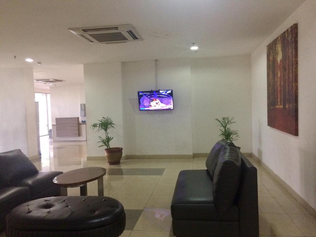 Джакарта: Channel Stay @ Bassura City Apartment