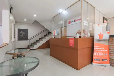 RedDoorz @ Dago Pojok 3 — фото 1
