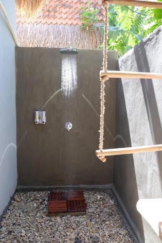 Пенида: Tentacle Bali
