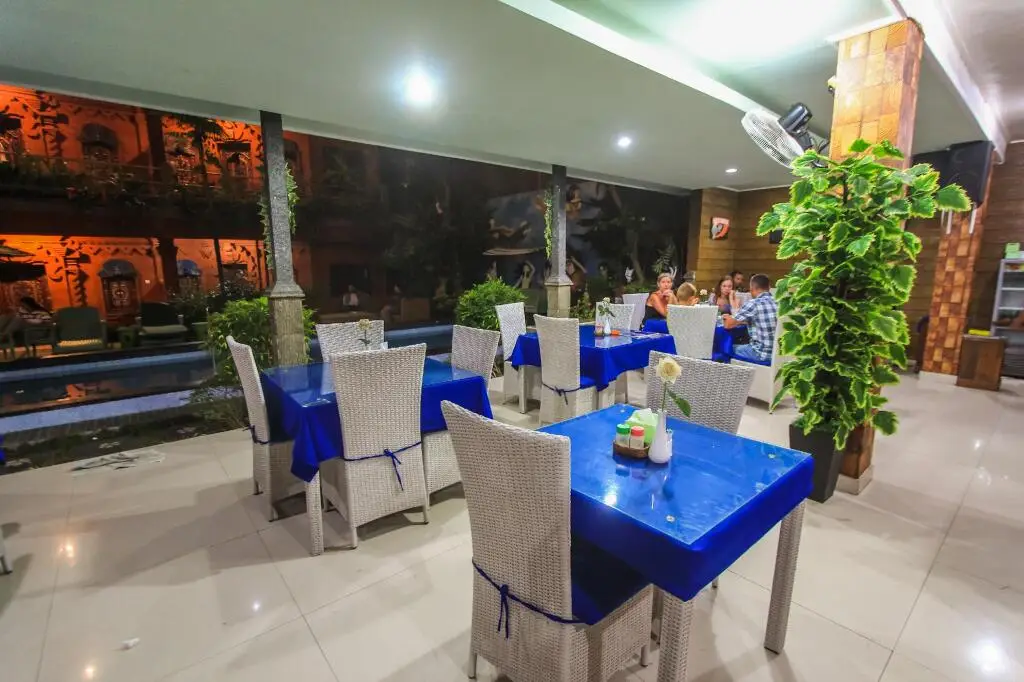 Кута: Hotel Zamburger Bali