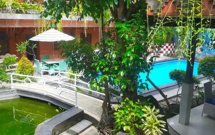 Кута: Hotel Zamburger Bali