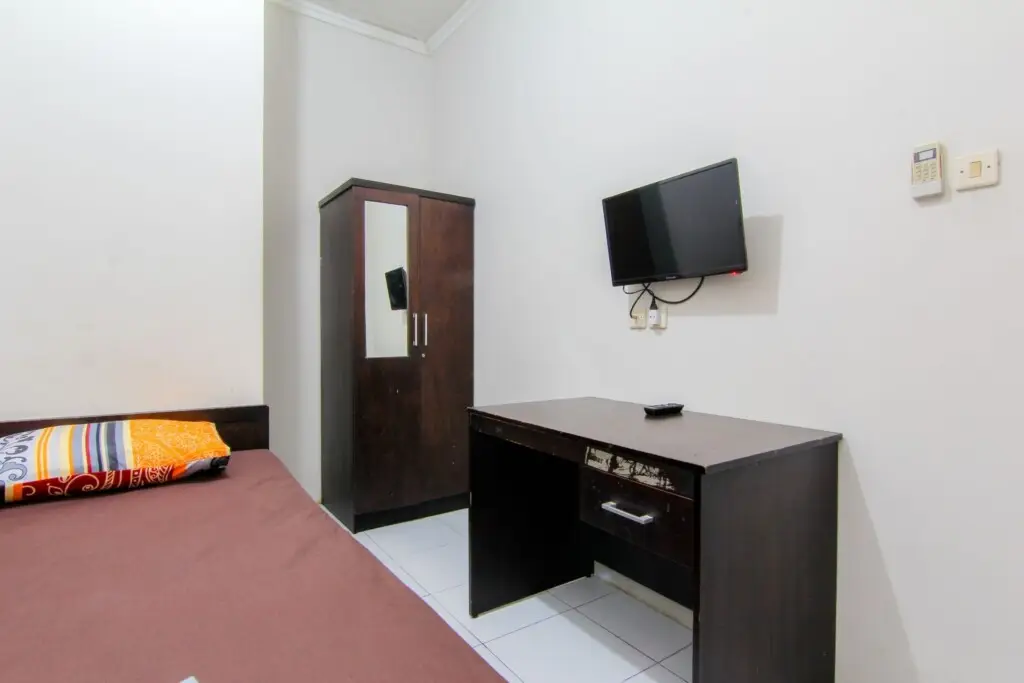 Депок: Jj House Wahid Hasyim by ZUZU
