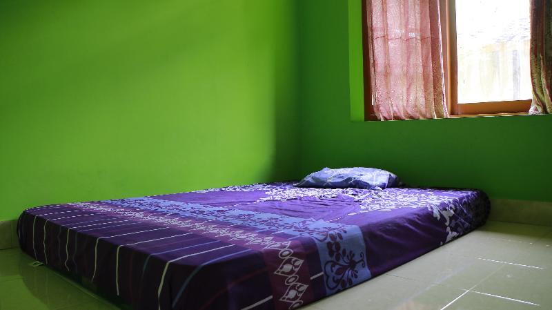 Homestay Mbak Karti by ZUZU — фото 1
