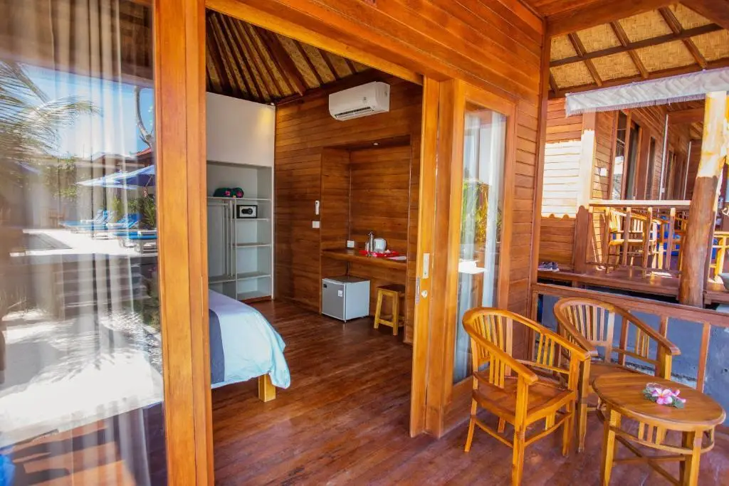 Остров Ченинган: Nusa Veranda Sunset Villas & Restaurant