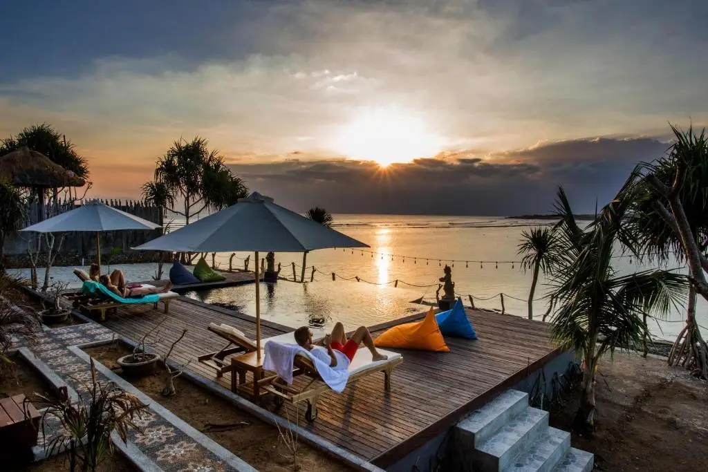 Остров Ченинган: Nusa Veranda Sunset Villas & Restaurant