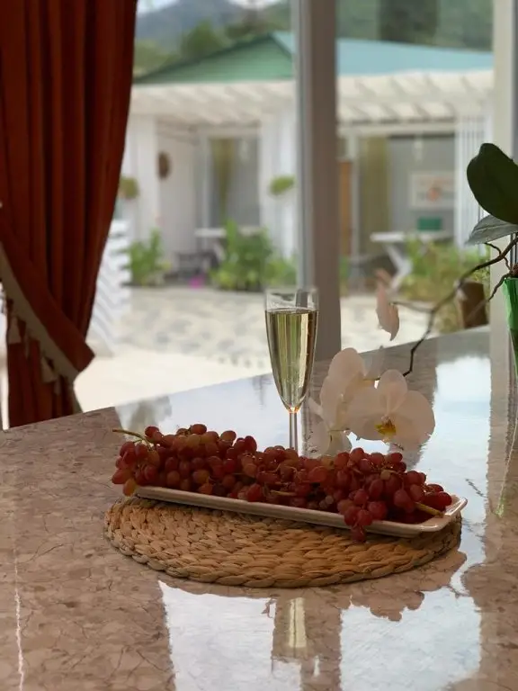 Небуг: Hurmahoum Guest House