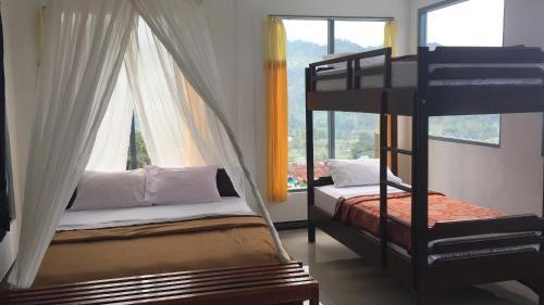 Энде: Bintang Lodge Cafe & Restaurant