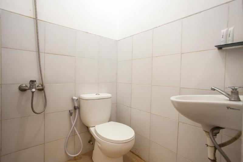 Сурабая: RedDoorz near Balai Kota Surabaya