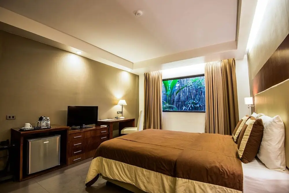 Сизаруа: Permata Alam Hotel