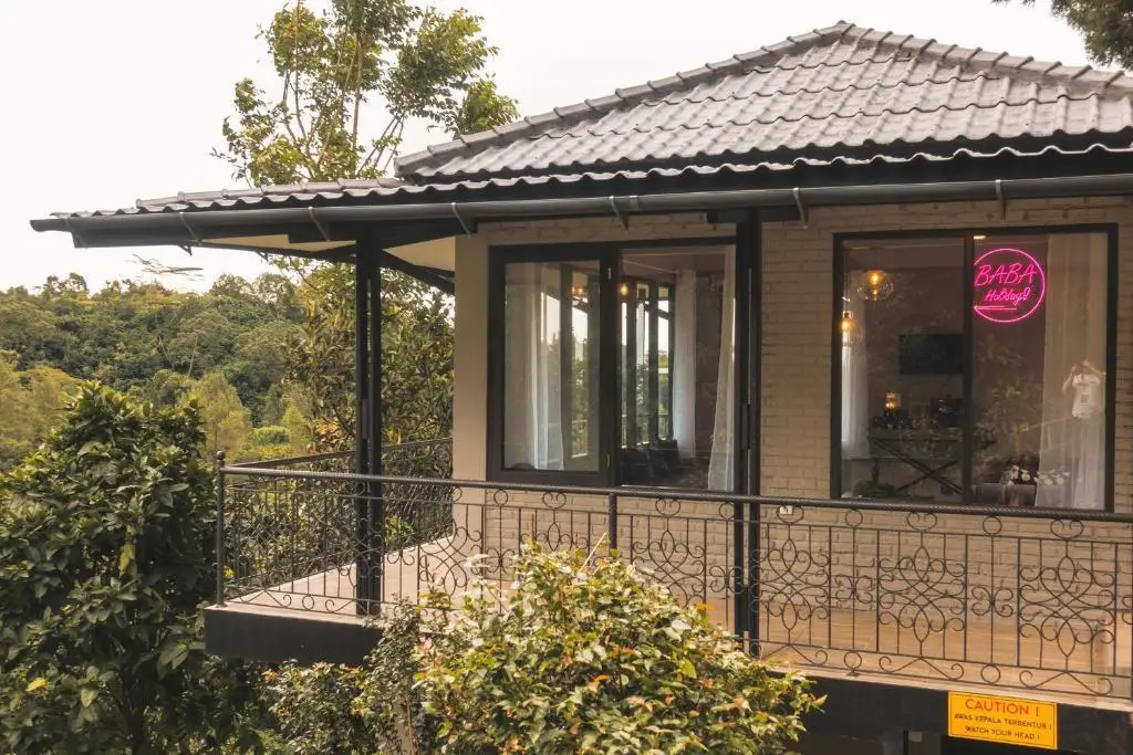 Сизаруа: BaBa Villa