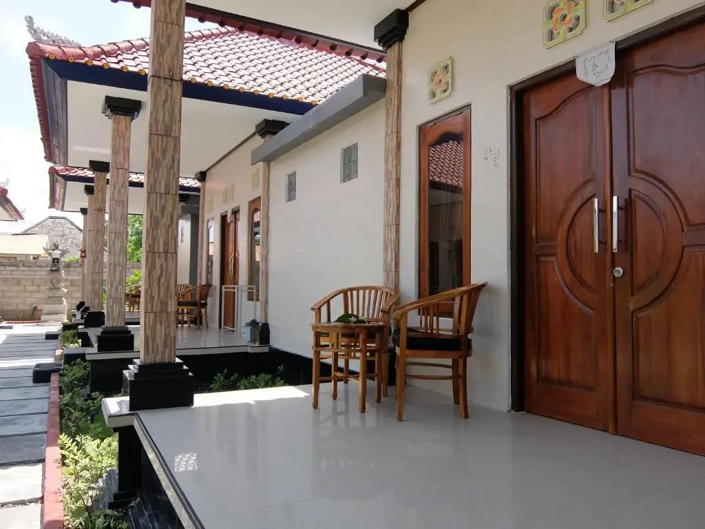 Лембонган-Айленд: Pondok Wisata Widi