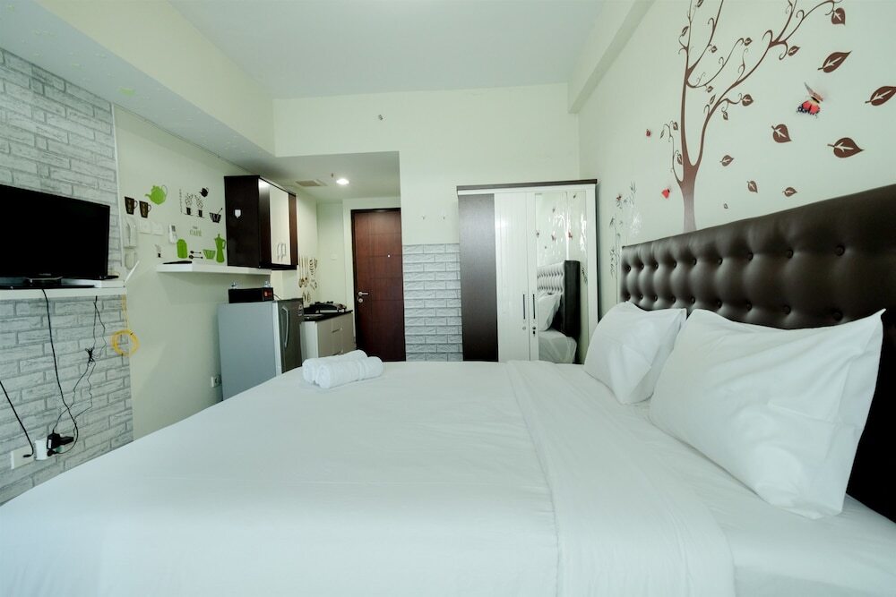 Бекаси: Homey Studio Apartment @ Grand Dhika City