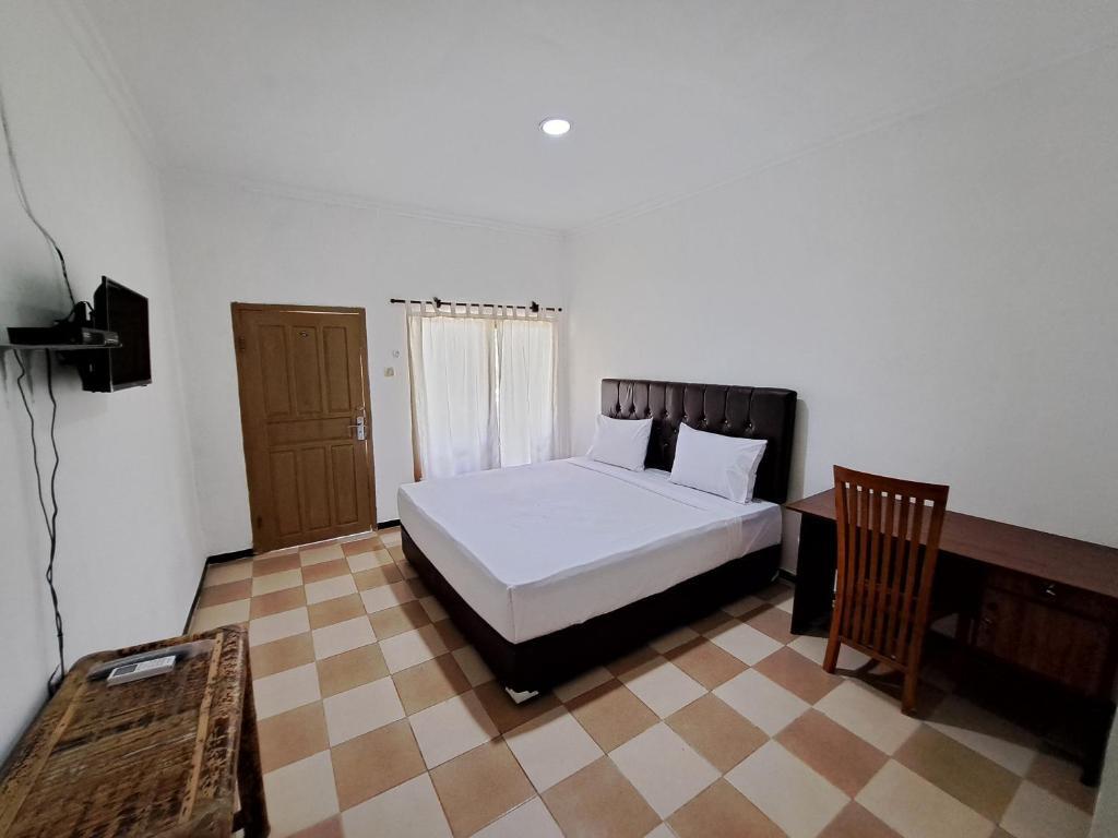 Кута: Surfers Beachfront Lombok