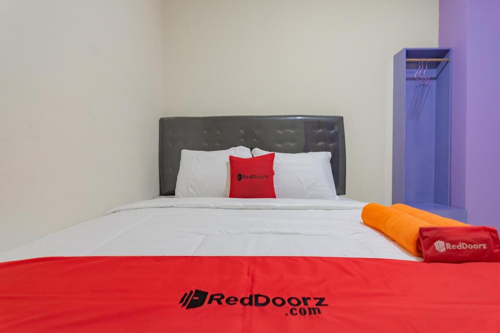 Бандунг: RedDoorz near Trans Studio Bandung 3