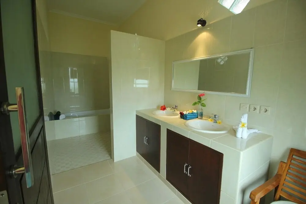 Умеаньяр: Villa Beranda Kecil, Private Garden, Swimming Pool and Housekeeper in North Bali