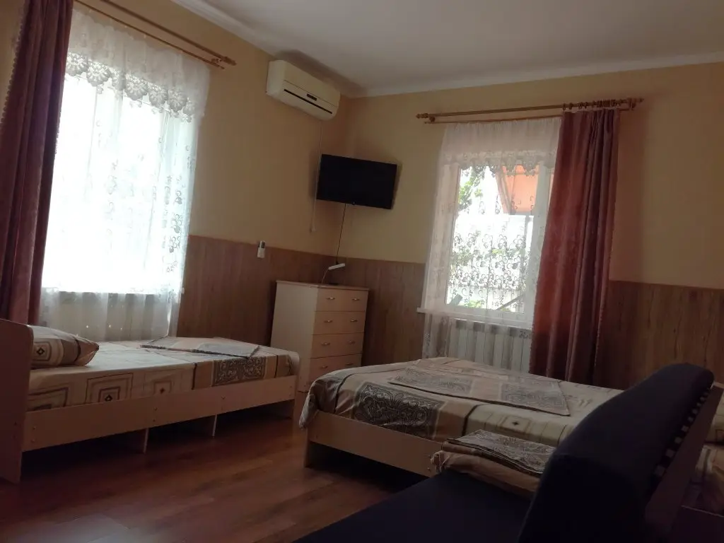 Кучугуры: Kasablanka Guest House