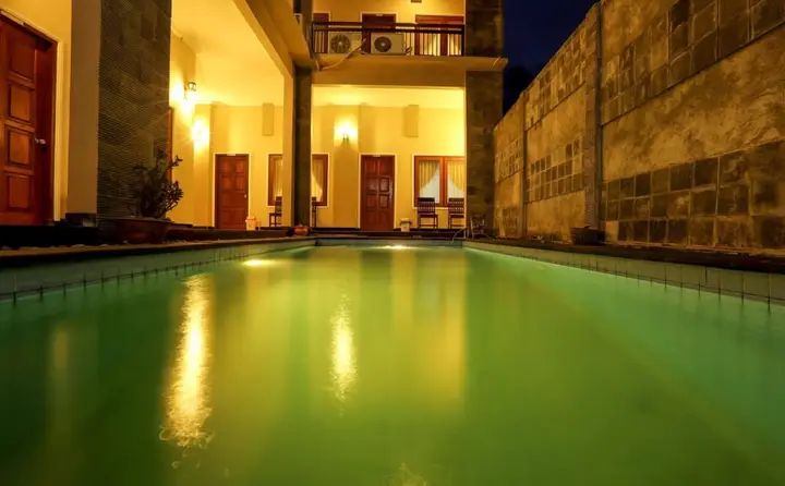 Кута: Shore Bar Hotel Lombok