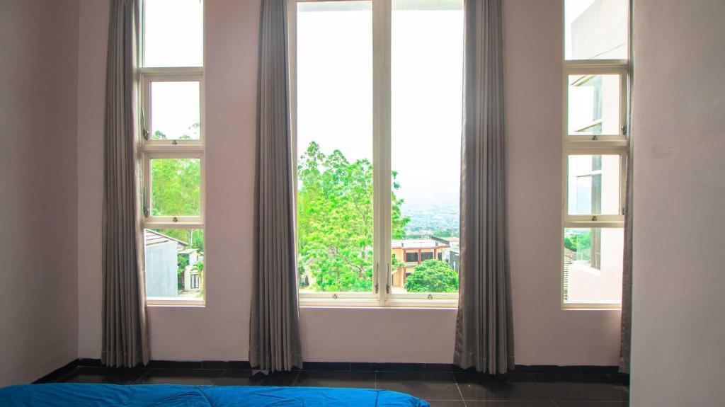 Бату: Villa Kayu Manis Mountain View by Masterpiece Villa