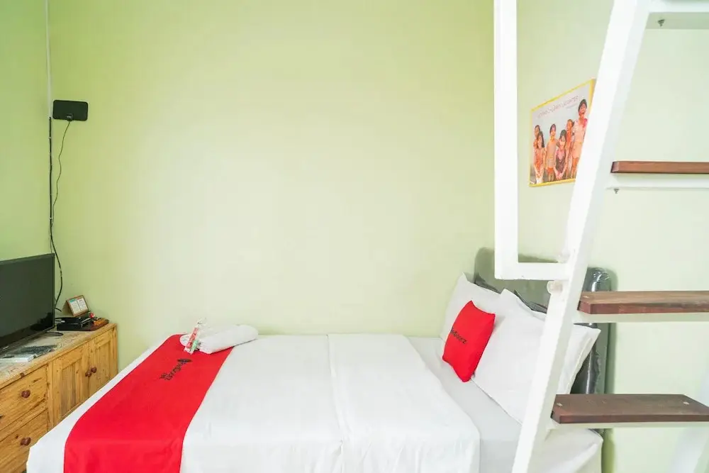 Сидоарджо: RedDoorz near Suncity Mall Sidoarjo