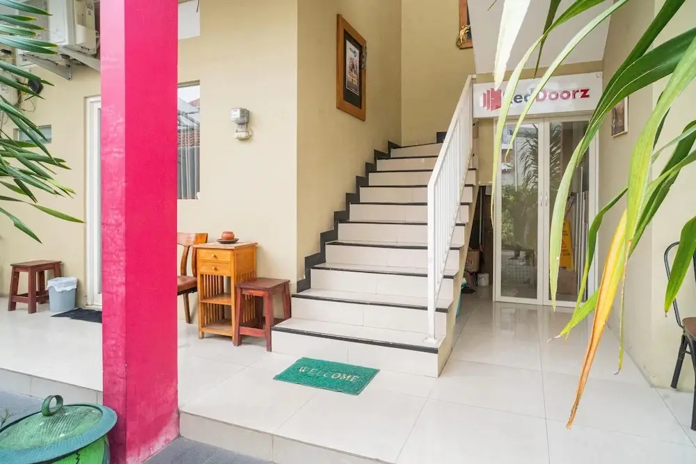 Сидоарджо: RedDoorz near Suncity Mall Sidoarjo