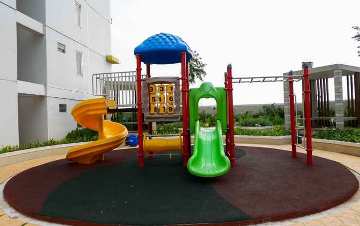 Джакарта: Elegant and Comfy 2BR above Mall at Bassura City Apartment By Travelio