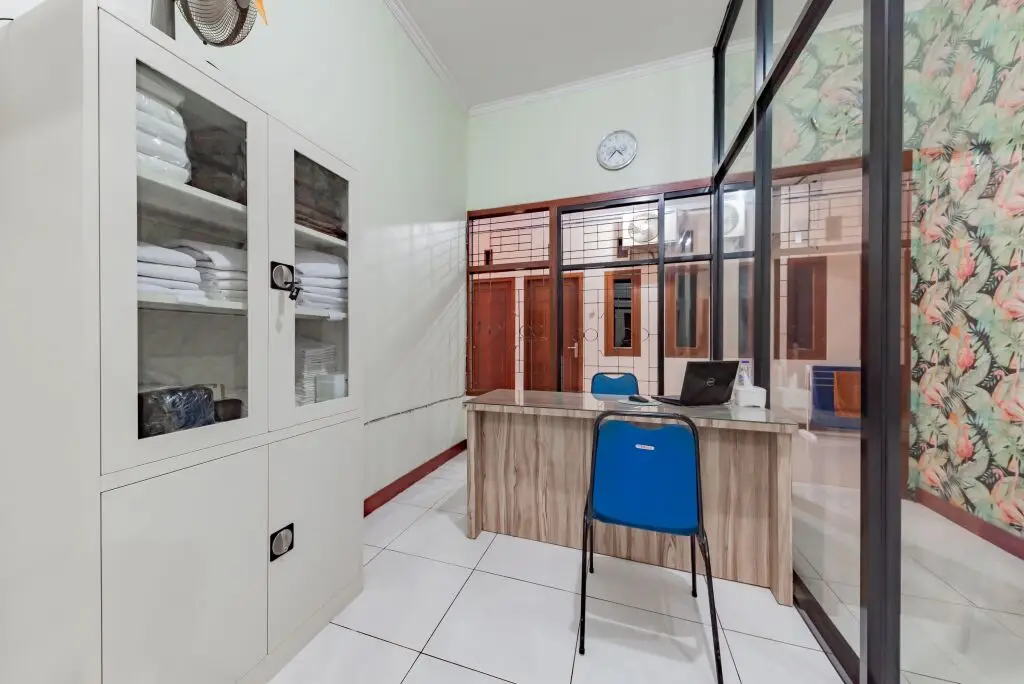 Чиребон: Urbanview Hotel Sunday Cirebon by RedDoorz