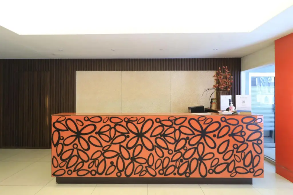 Urbanview Hotel Mroom PH Kemang — фото 1